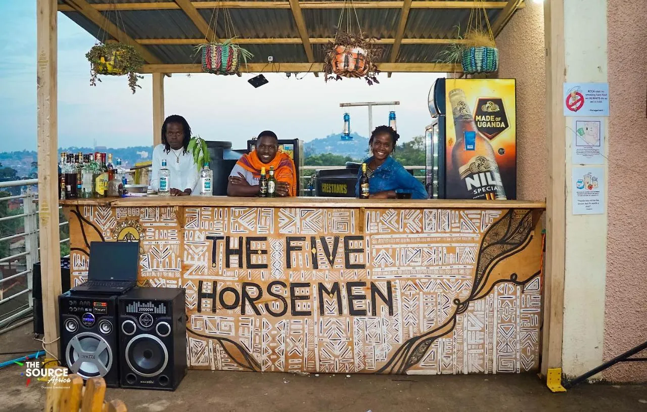 The Five Horsemen Vandrarhem Kampala 0*,